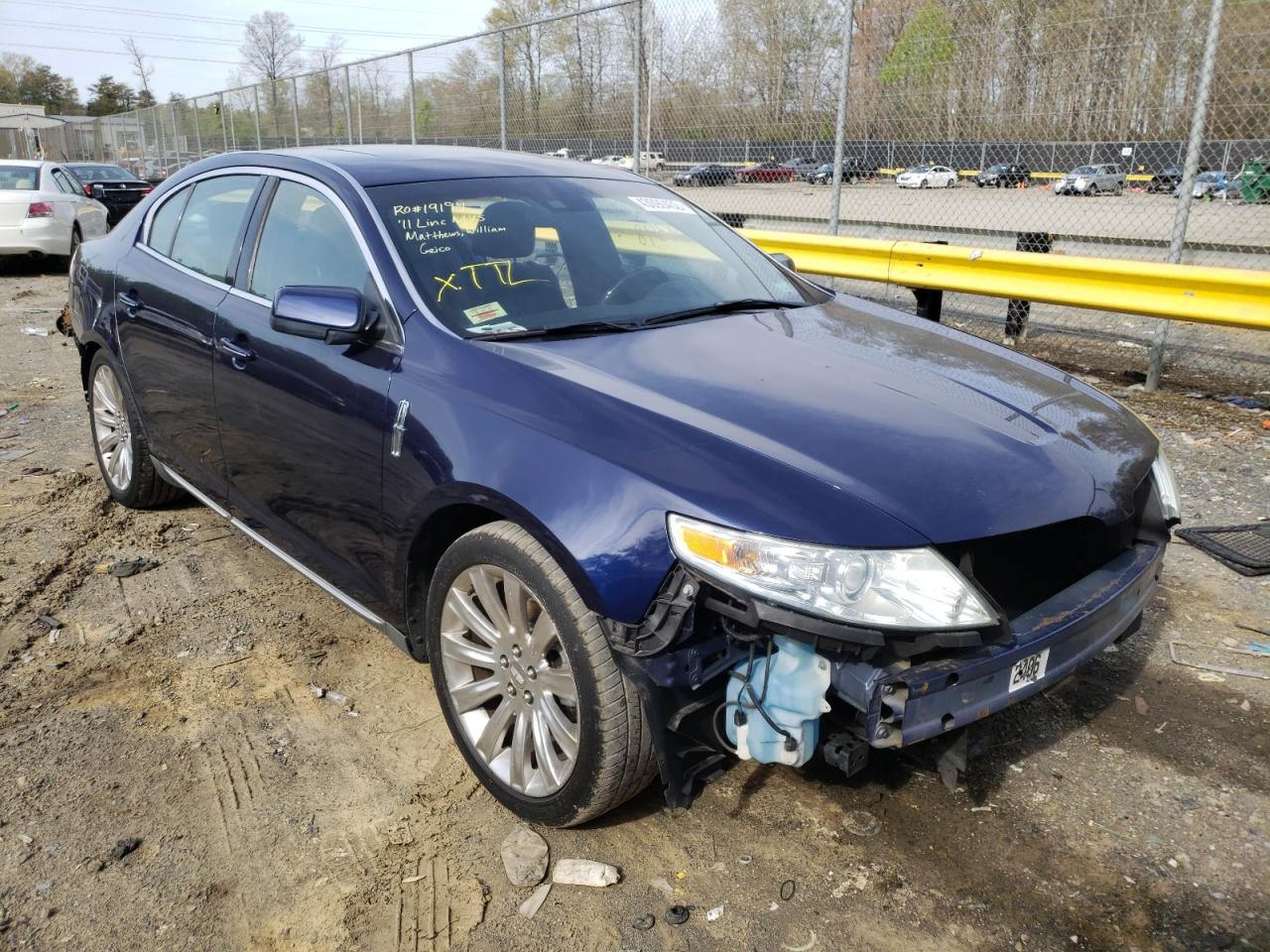 LINCOLN MKS 2011 with VIN 1LNHL9DR1BG603424 - Photo from auction