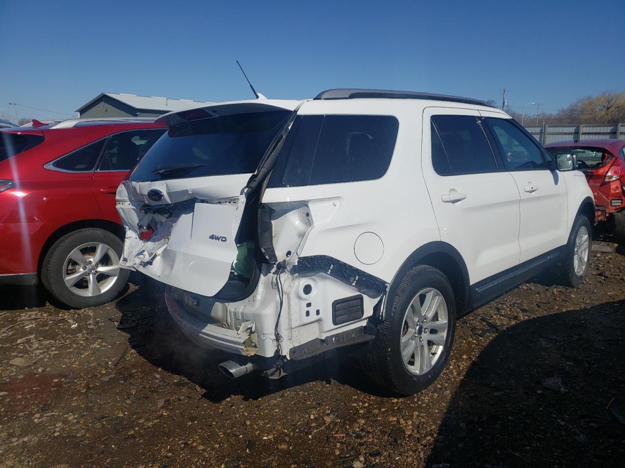 Photo 4 from auction – 2018 FORD EXPLORER X with VIN 1FM5K8D84JGA62052