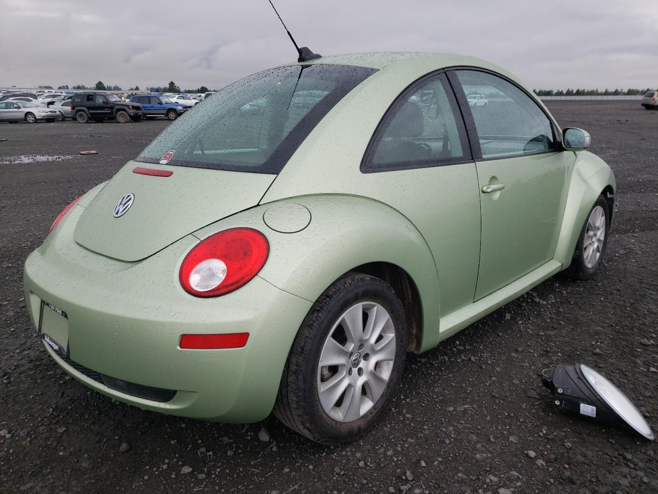 Photo 4 from auction – 2009 VOLKSWAGEN NEW BEETLE with VIN 3VWPG31CX9M516989