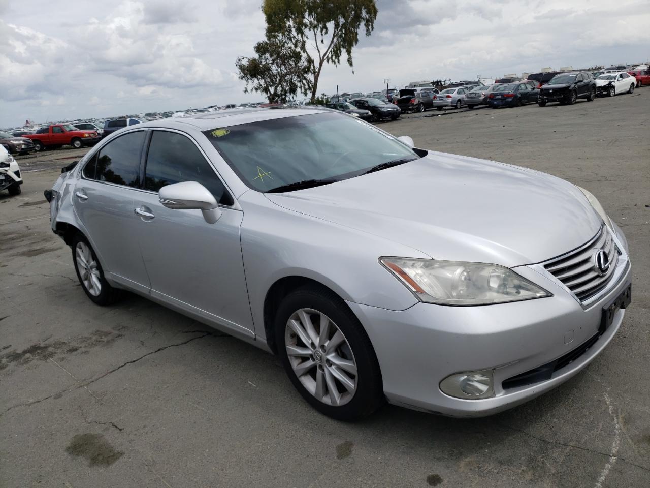 LEXUS ES 350 2011 with VIN JTHBK1EG4B2469371 - Photo from auction