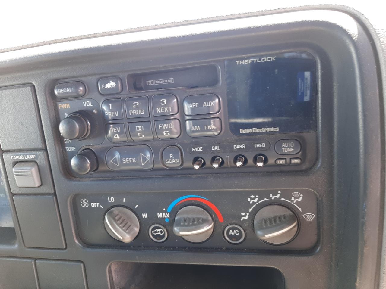 Photo 9 from auction – 1995 GMC SIERRA C25 with VIN 1GTGC29K4SE532864