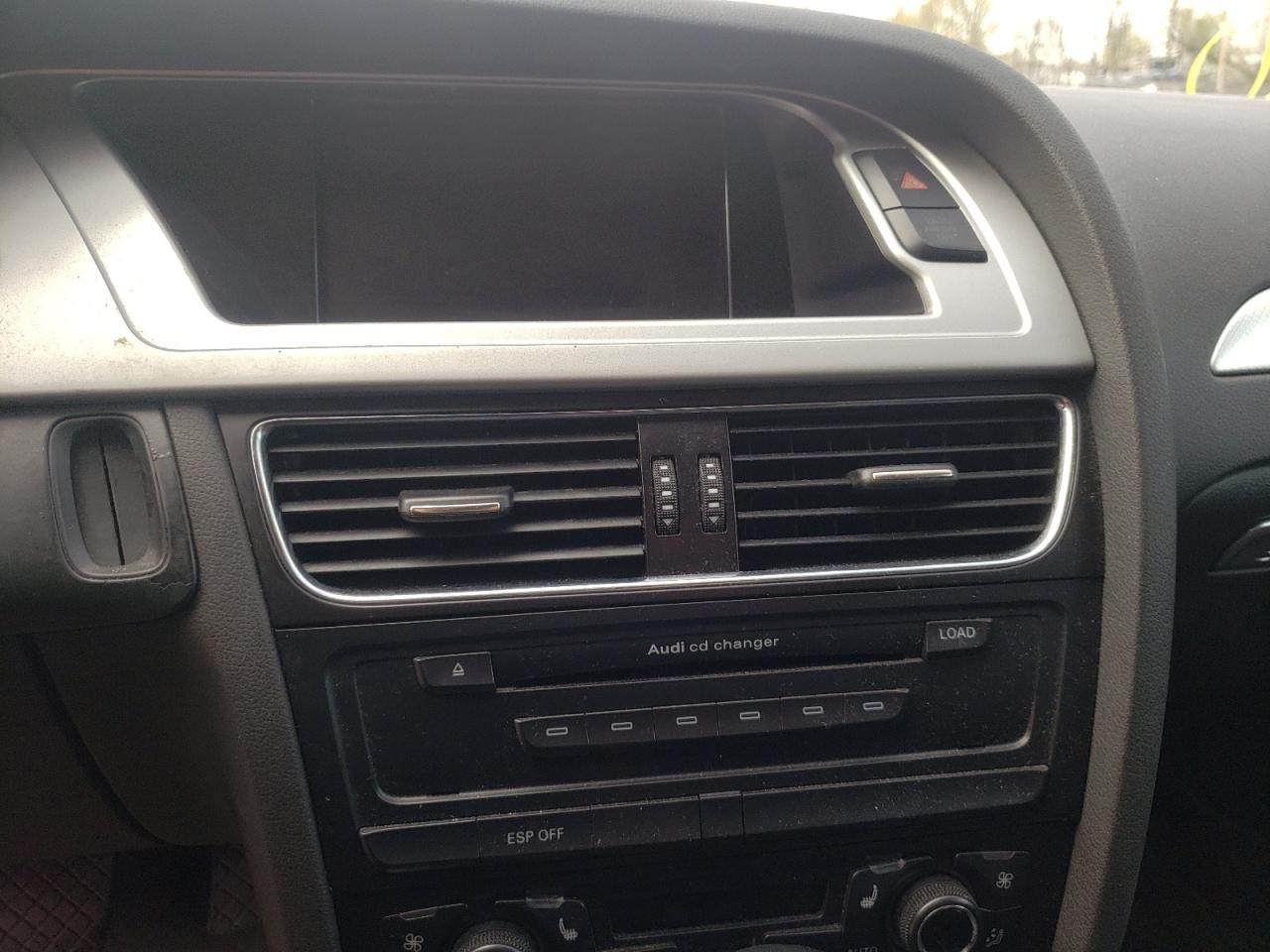 Photo 9 from auction – 2009 AUDI A4 PREMIUM with VIN WAUSF78K19N036735