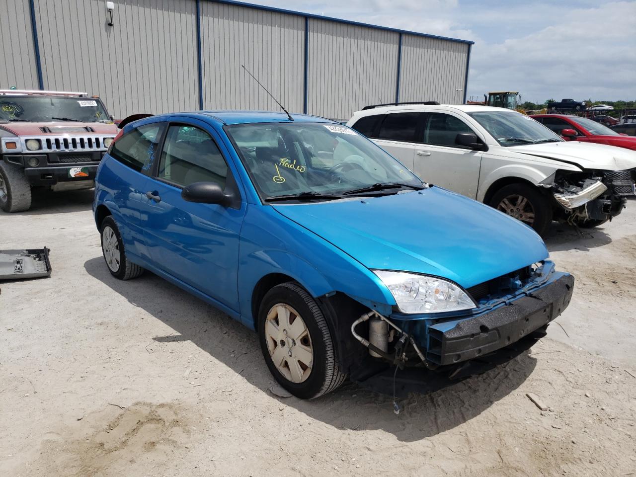 FORD FOCUS ZX3 2007 with VIN 1FAFP31N97W307472 - Photo from auction