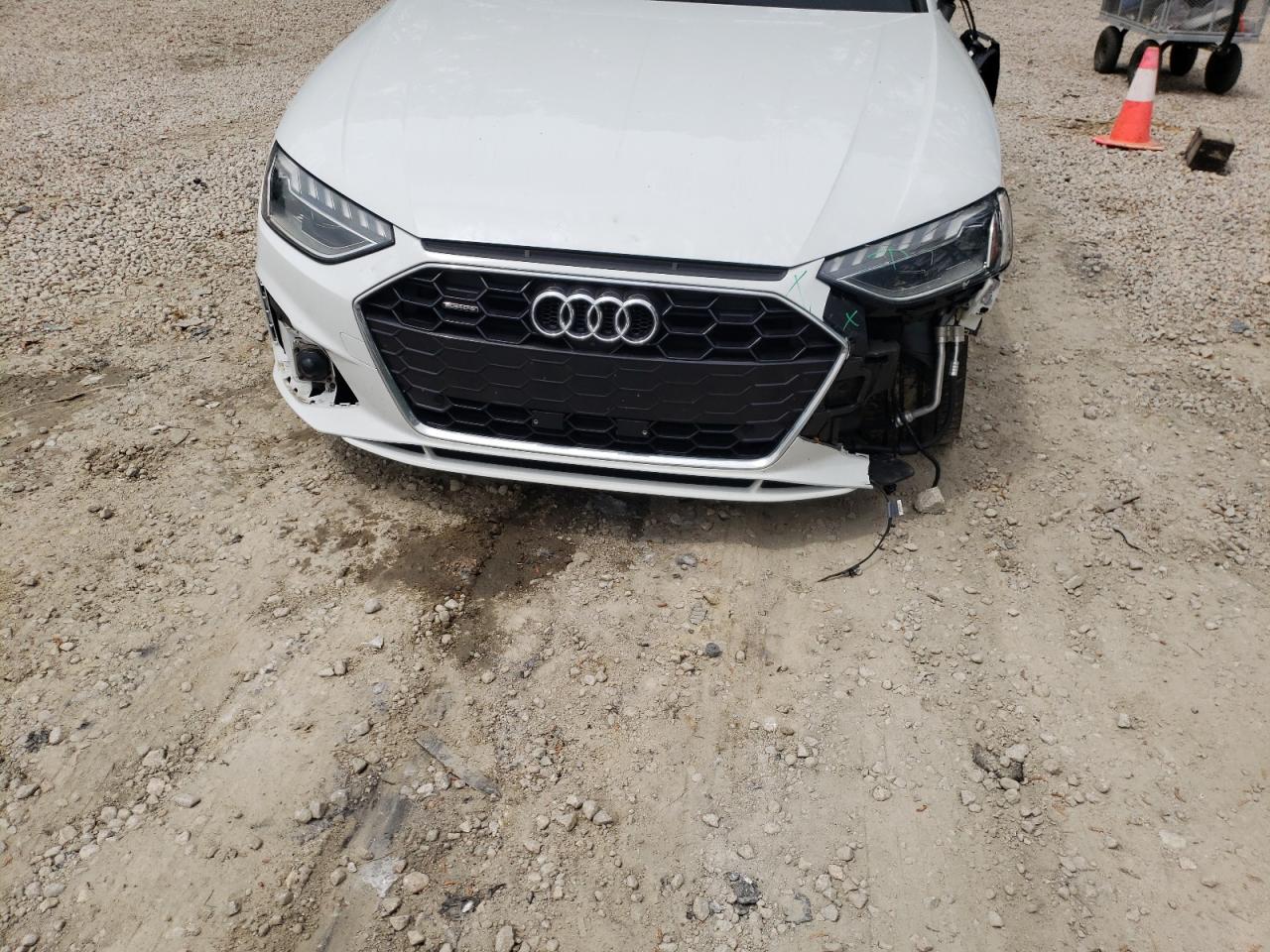 Photo 9 from auction – 2021 AUDI A4 PREMIUM with VIN WAUEAAF47MN013644
