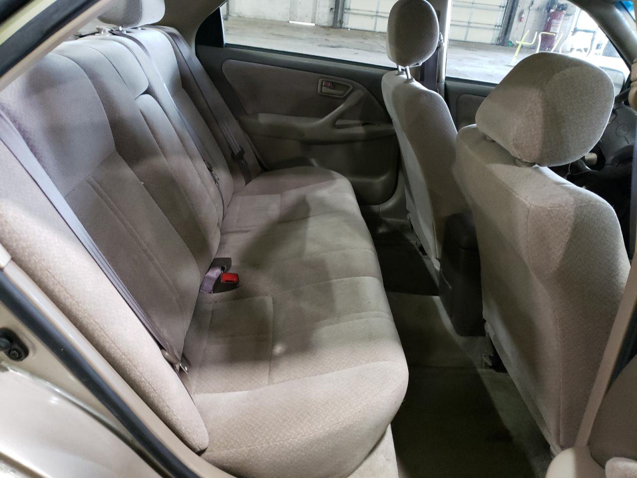 Photo 6 from auction – 2000 TOYOTA CAMRY CE with VIN JT2BG22K3Y0431189
