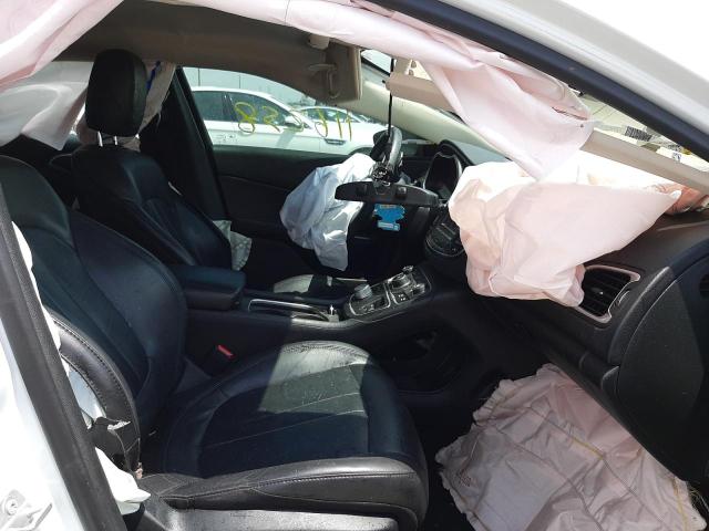 Photo 5 from auction – 2016 CHRYSLER 200 LIMITE with VIN 1C3CCCAG3GN184854