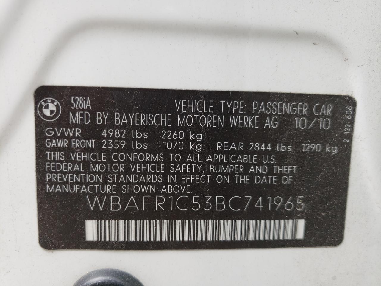 Photo 10 from auction – 2011 BMW 528 I with VIN WBAFR1C53BC741965