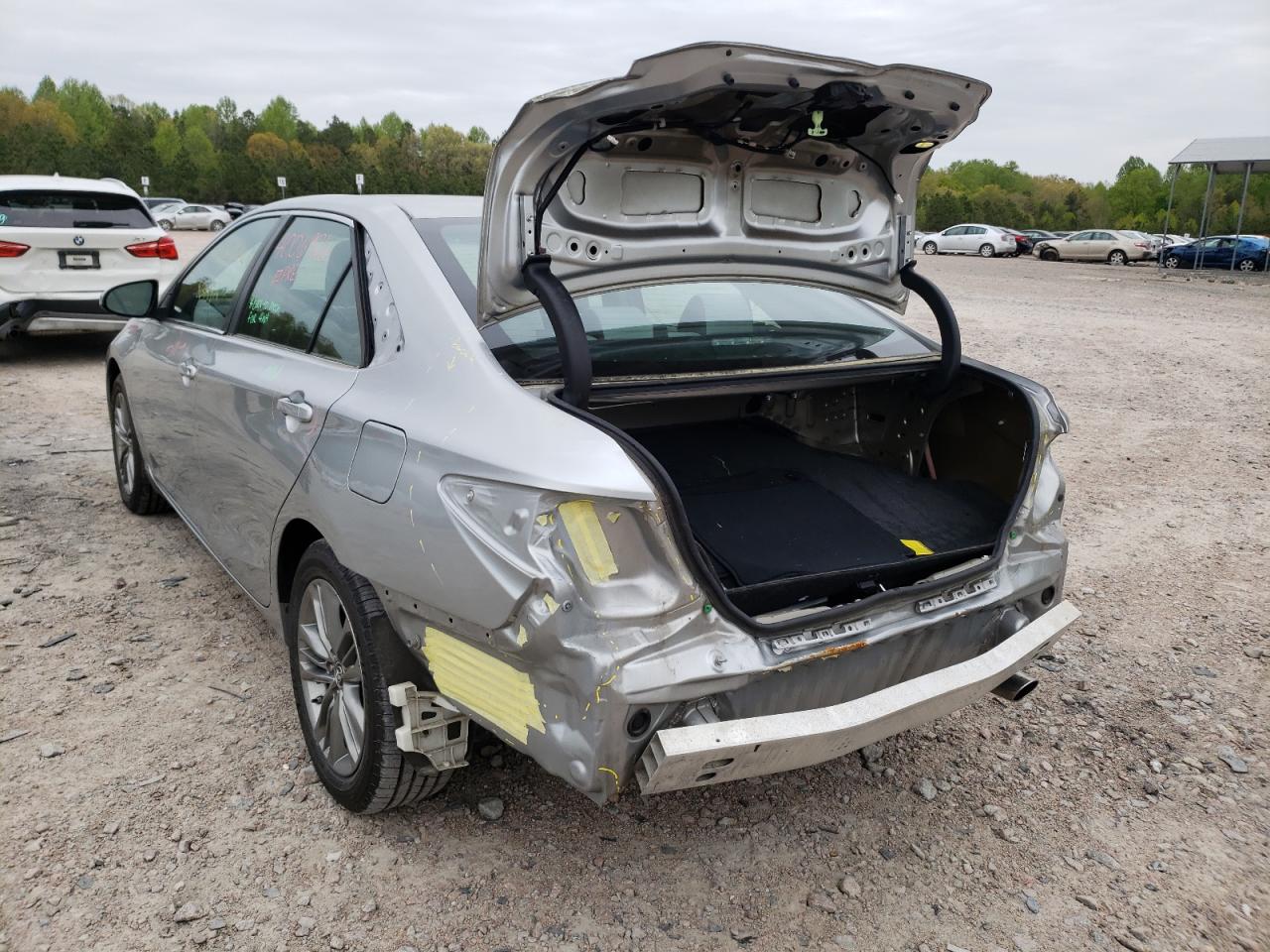 Photo 3 from auction – 2015 TOYOTA CAMRY LE with VIN 4T1BF1FK0FU107682