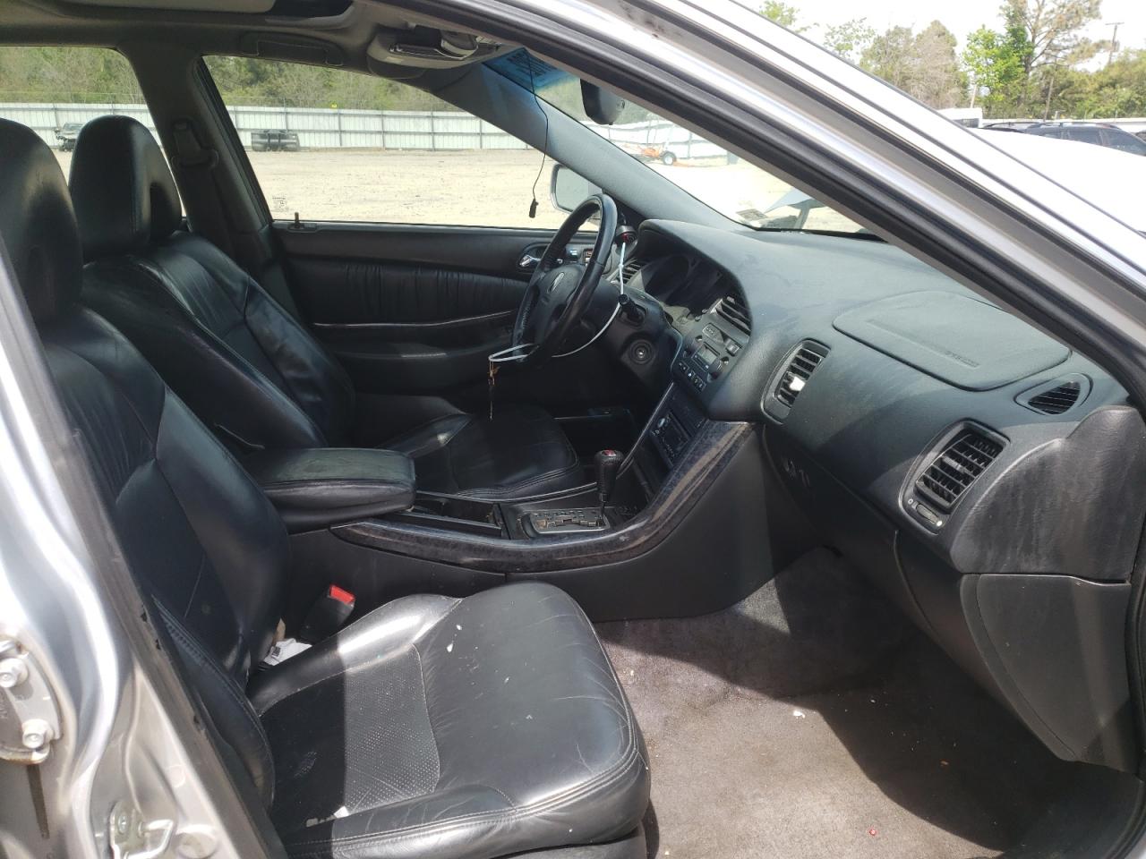 Photo 5 from auction – 2002 ACURA 3.2TL with VIN 19UUA56822A056643
