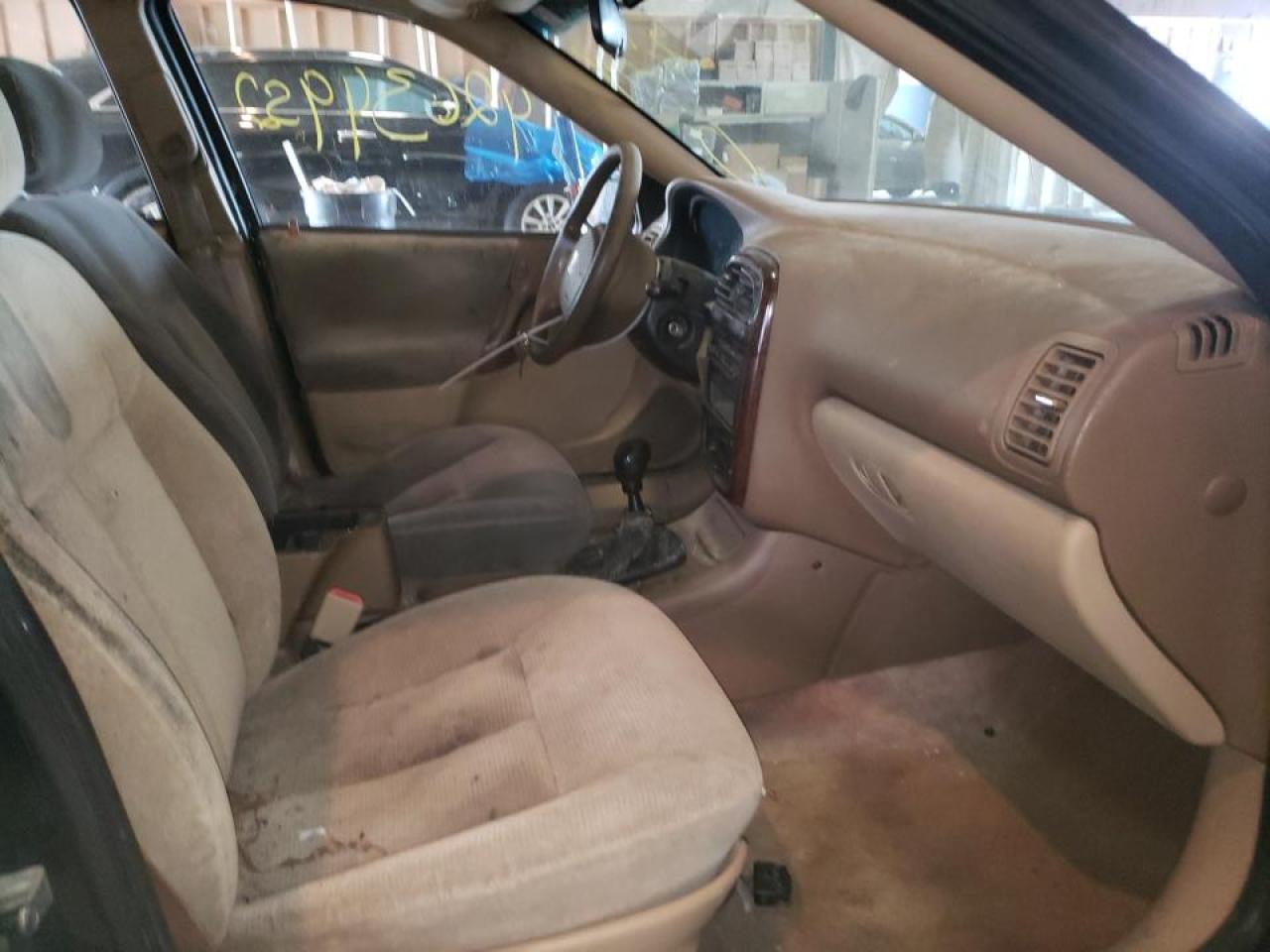 Photo 5 from auction – 2001 SATURN L200 with VIN 1G8JT52F11Y565249