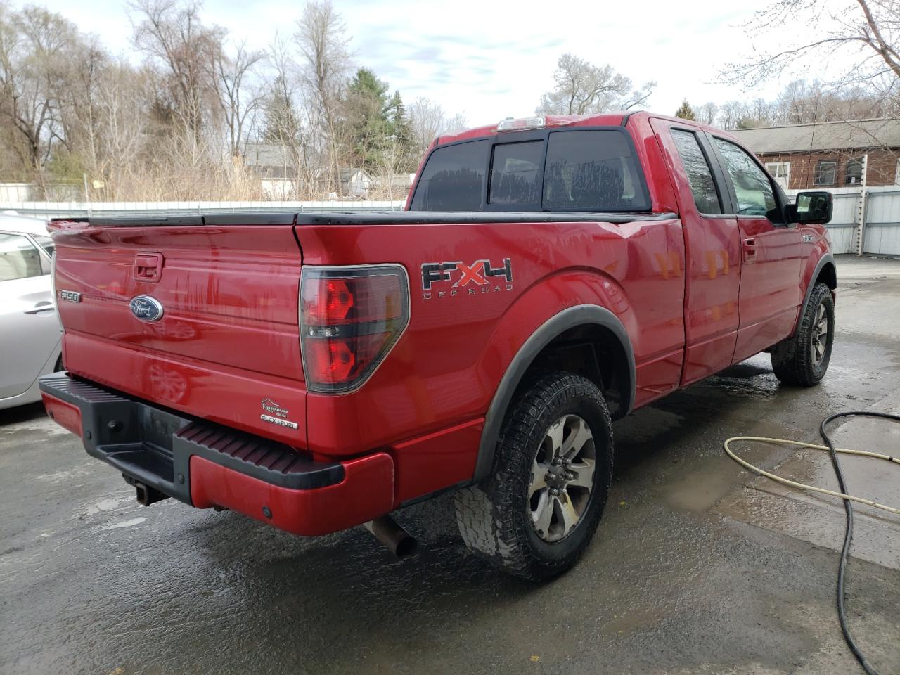 Фото 4 с аукциона – 2011 FORD F150 SUPER с VIN 1FTFX1EF7BKD30072