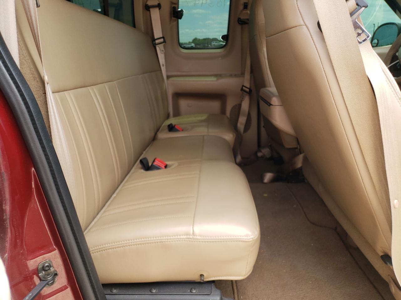 Photo 6 from auction – 1998 FORD F150 with VIN 1FTRX17L1WNB02640
