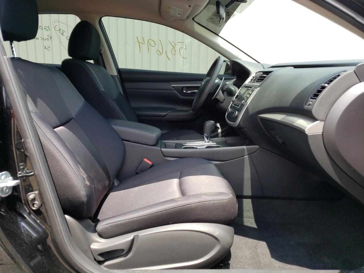 Photo 5 from auction – 2016 NISSAN ALTIMA 2.5 with VIN 1N4AL3AP7GC163834
