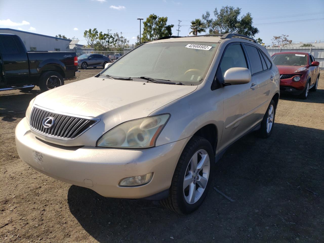 Photo 2 from auction – 2006 LEXUS RX 330 with VIN JTJGA31U260063315