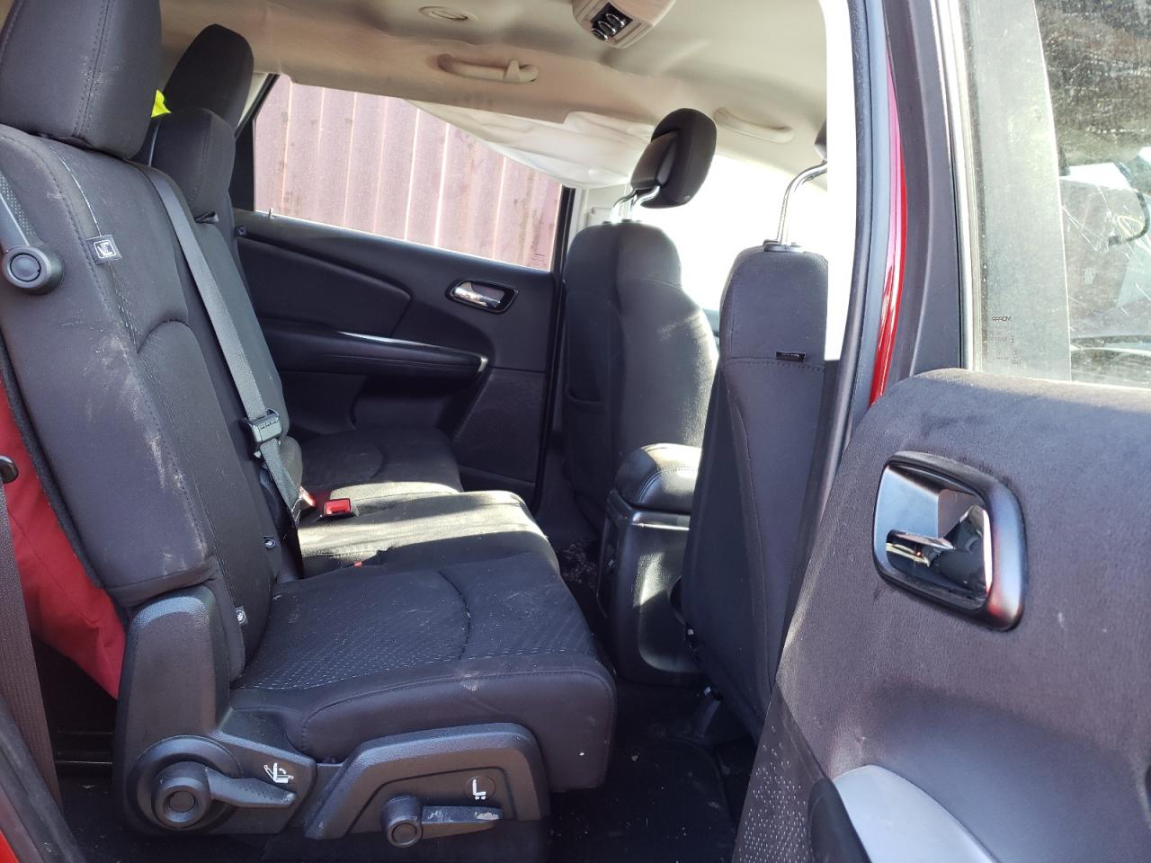 Photo 6 from auction – 2018 DODGE JOURNEY SE with VIN 3C4PDDAG2JT477622
