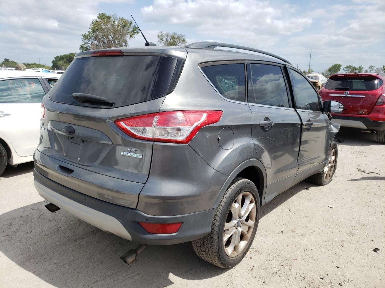 Photo 4 from auction – 2014 FORD ESCAPE SE with VIN 1FMCU0GX2EUC34933