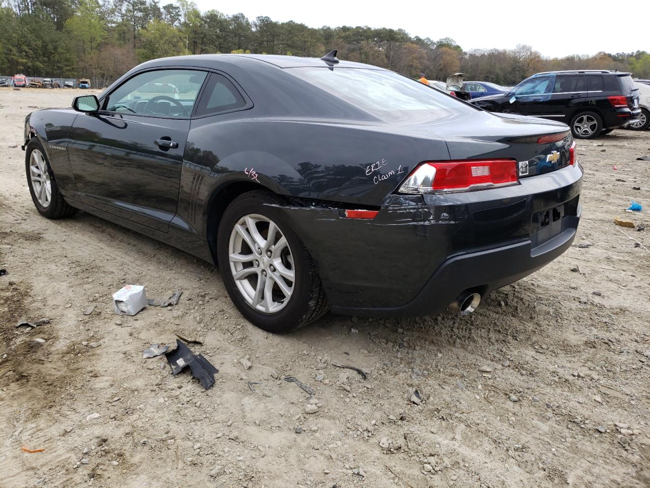 Photo 3 from auction – 2015 CHEVROLET CAMARO LS with VIN 2G1FB1E38F9217879