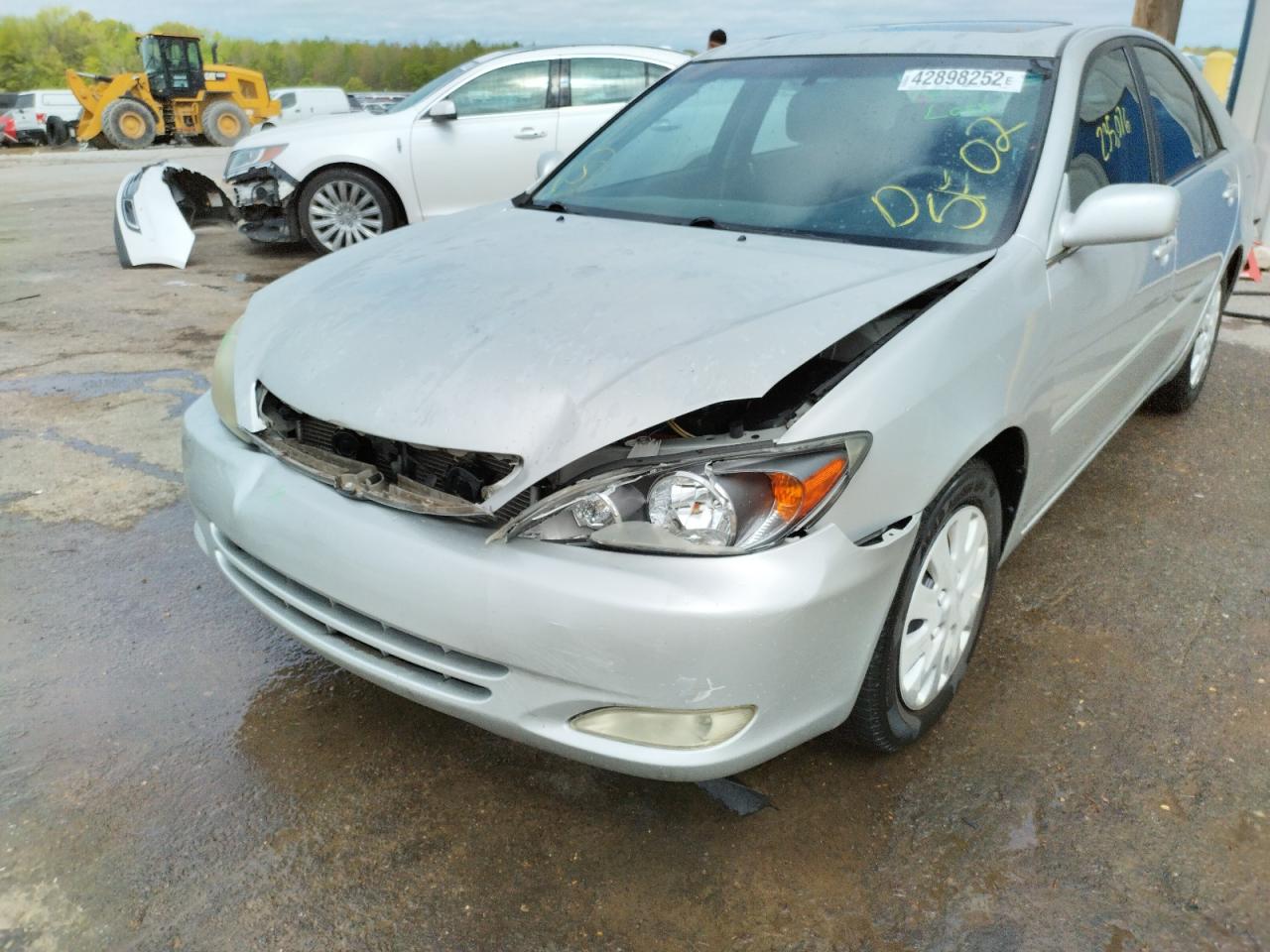 Photo 9 from auction – 2002 TOYOTA CAMRY LE with VIN 4T1BE32KX2U640976