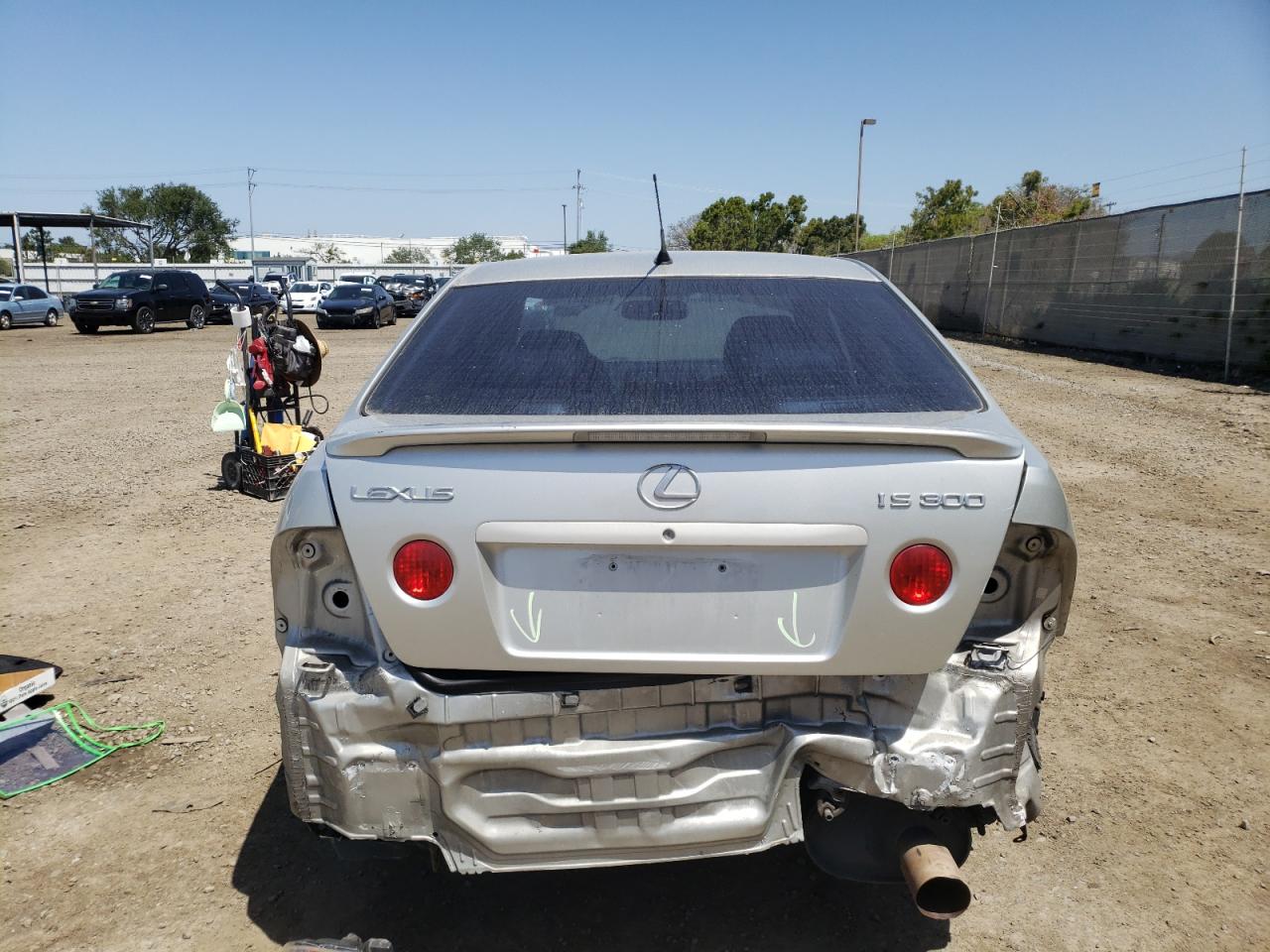 Photo 9 from auction – 2005 LEXUS IS 300 with VIN JTHBD192150101268