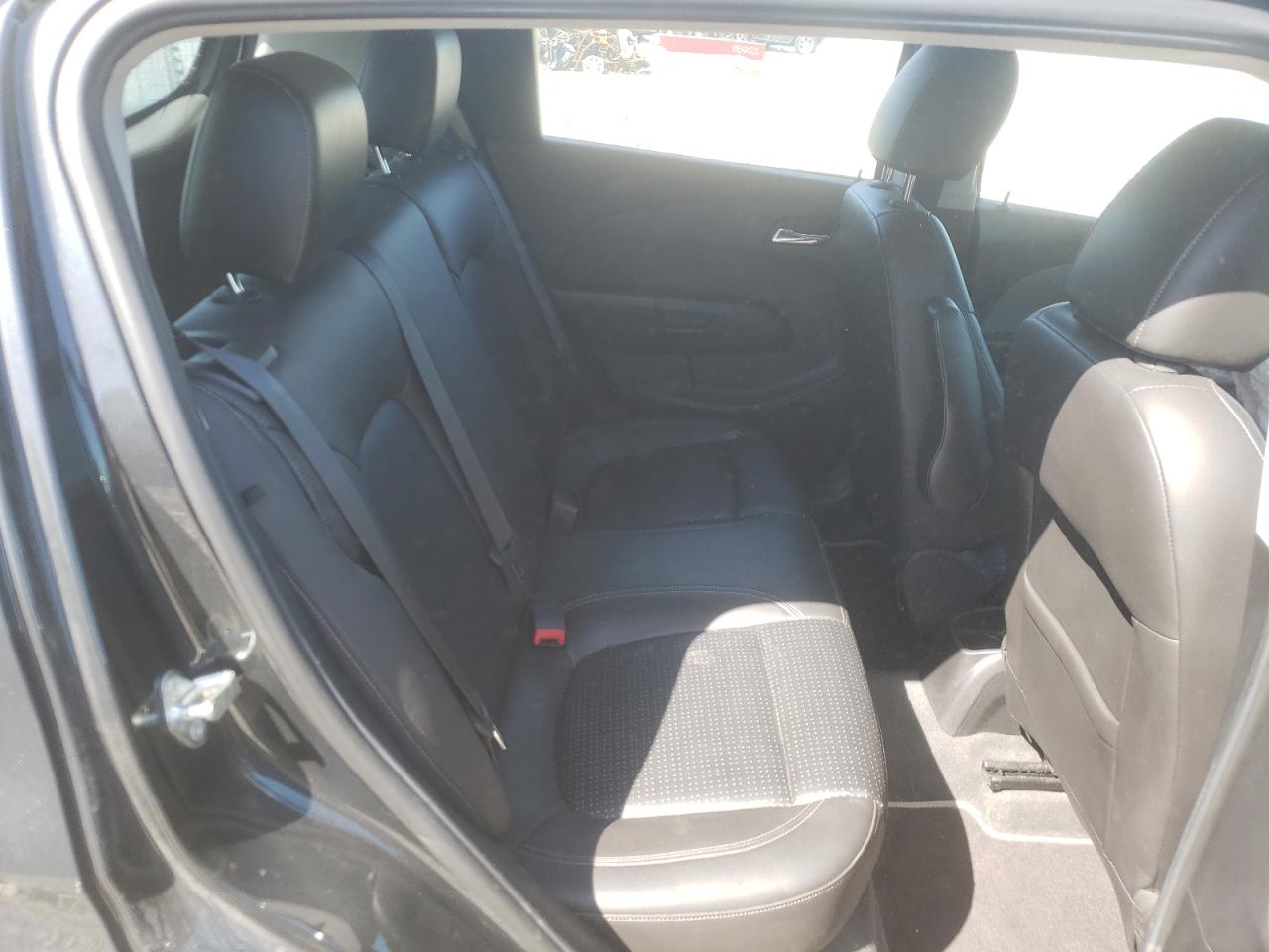 Photo 6 from auction – 2015 CHEVROLET SONIC LTZ with VIN 1G1JE6SB3F4116973