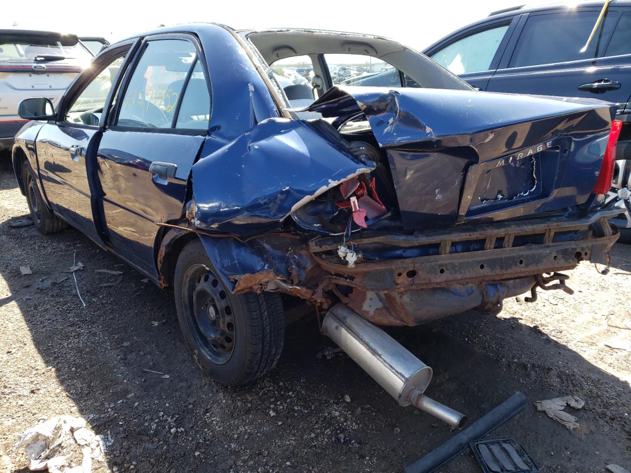 Photo 3 from auction – 2000 MITSUBISHI MIRAGE DE with VIN JA3AY26C7YU016466