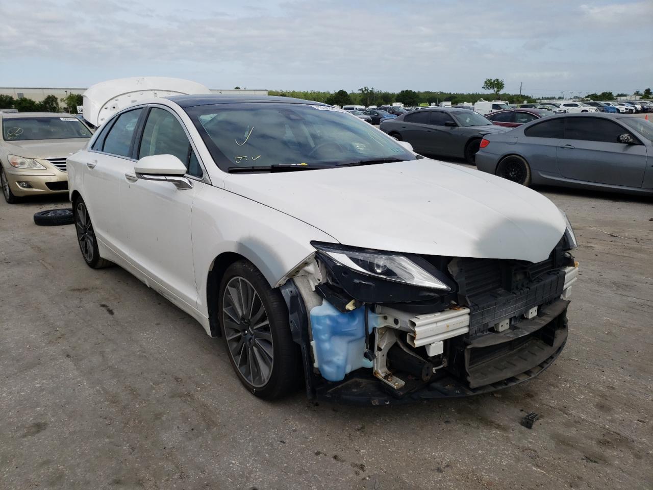 LINCOLN MKZ 2015 with VIN 3LN6L2JK9FR617429 - Photo from auction