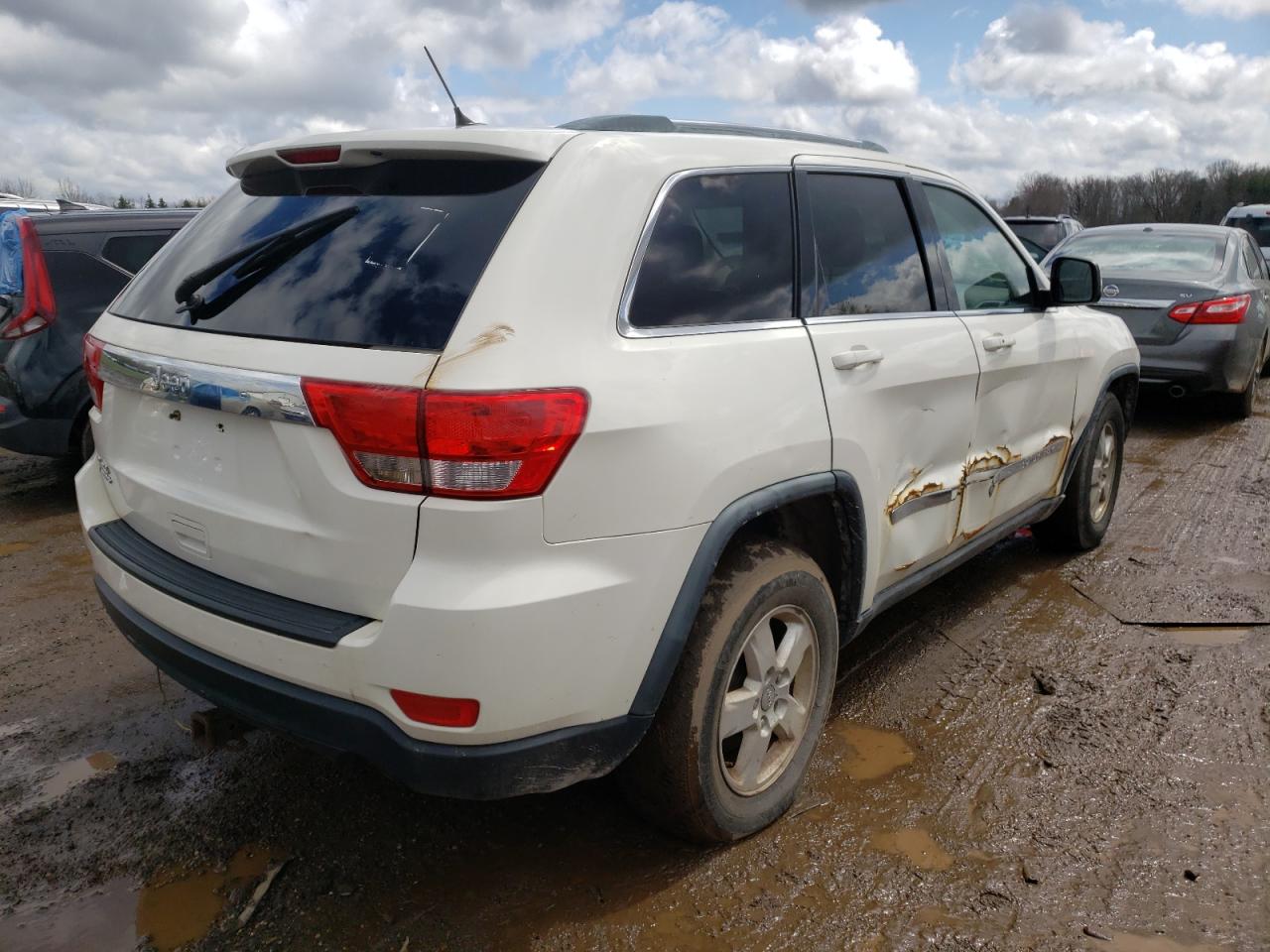 Photo 4 from auction – 2011 JEEP GRAND CHER with VIN 1J4RR4GG3BC556502