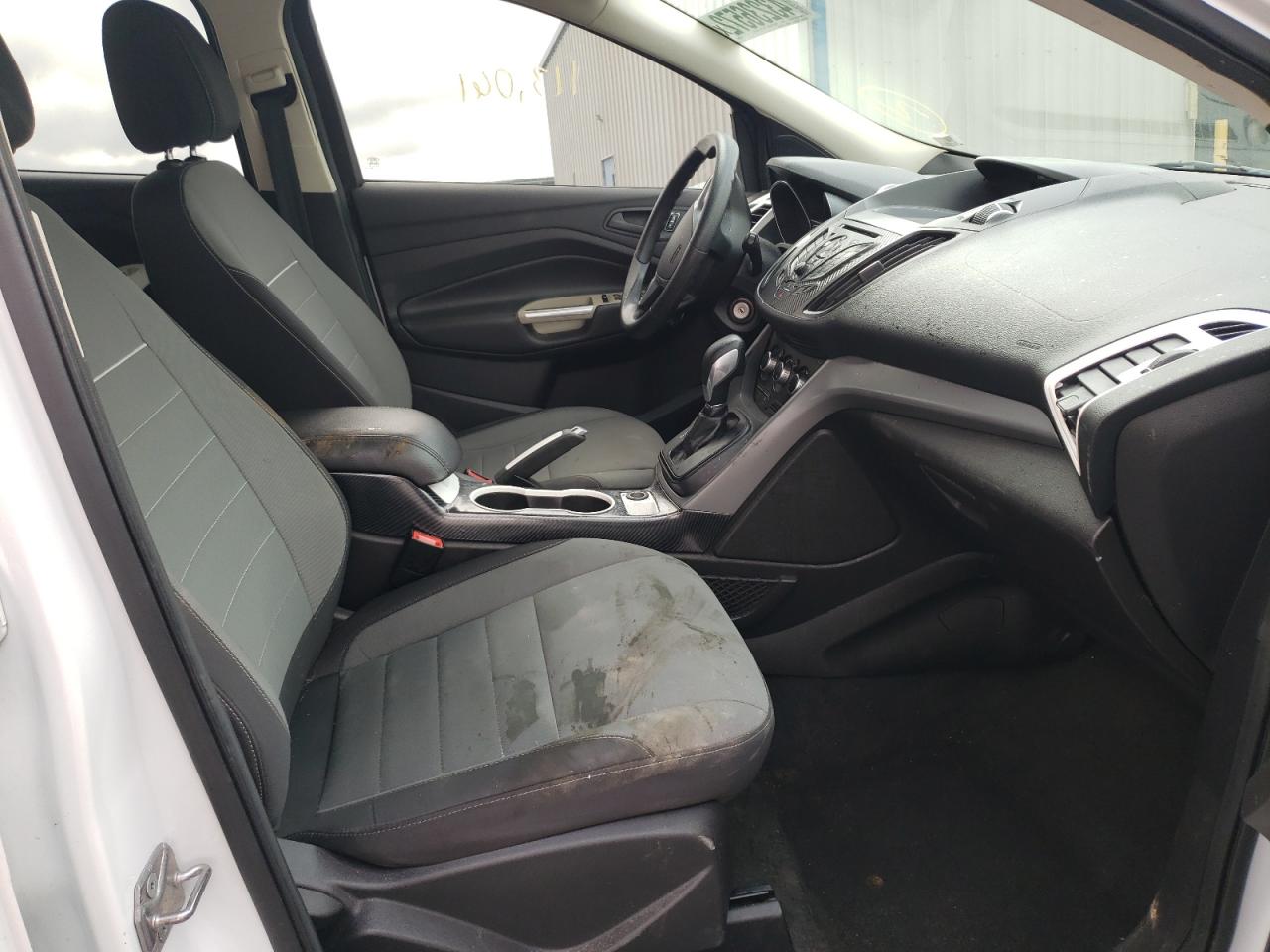 Photo 5 from auction – 2015 FORD ESCAPE SE with VIN 1FMCU9GX9FUC60824