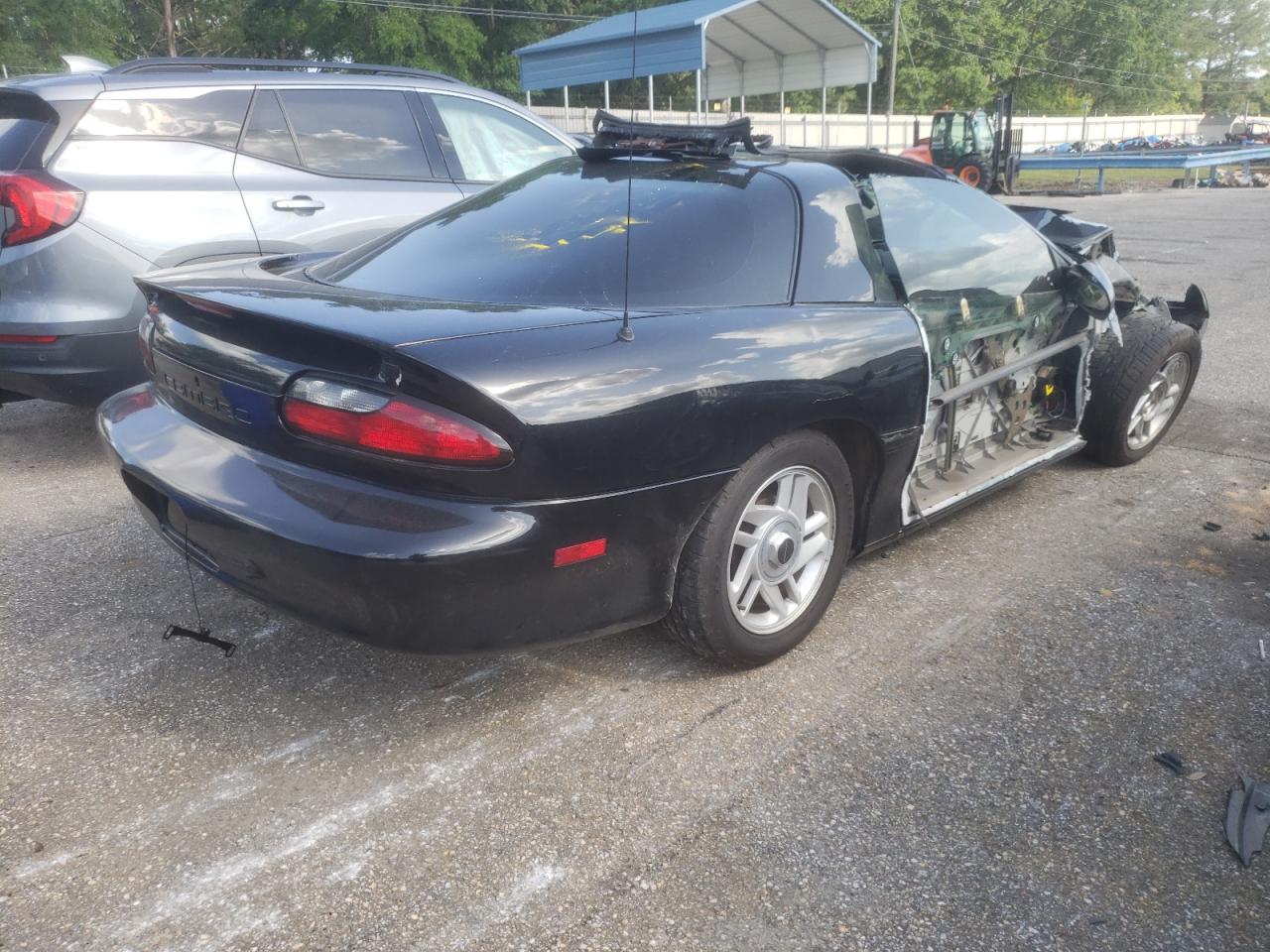 Photo 4 from auction – 1996 CHEVROLET CAMARO BAS with VIN 2G1FP22K0T2109151