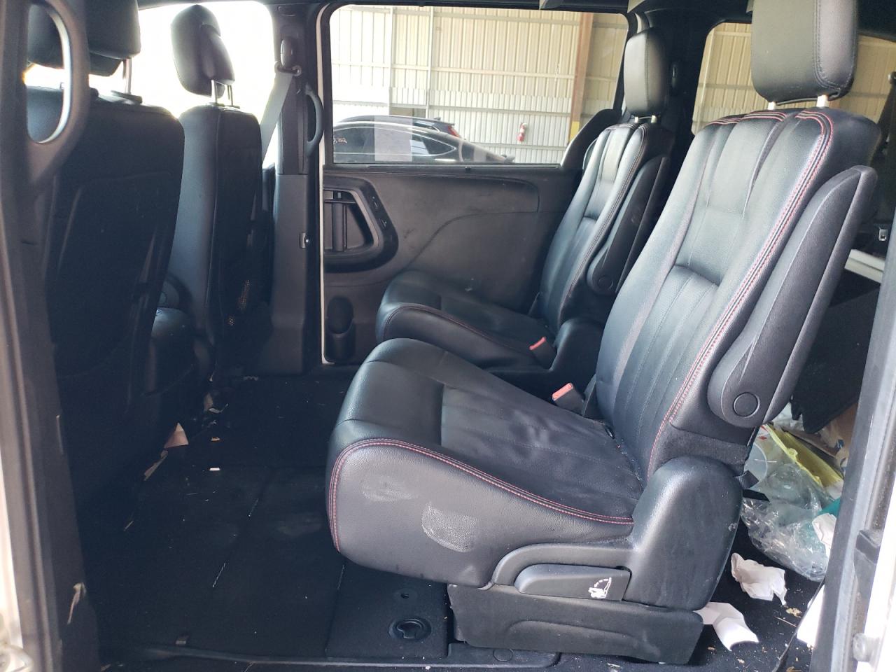 Photo 6 from auction – 2018 DODGE GRAND CARA with VIN 2C4RDGEG1JR165797