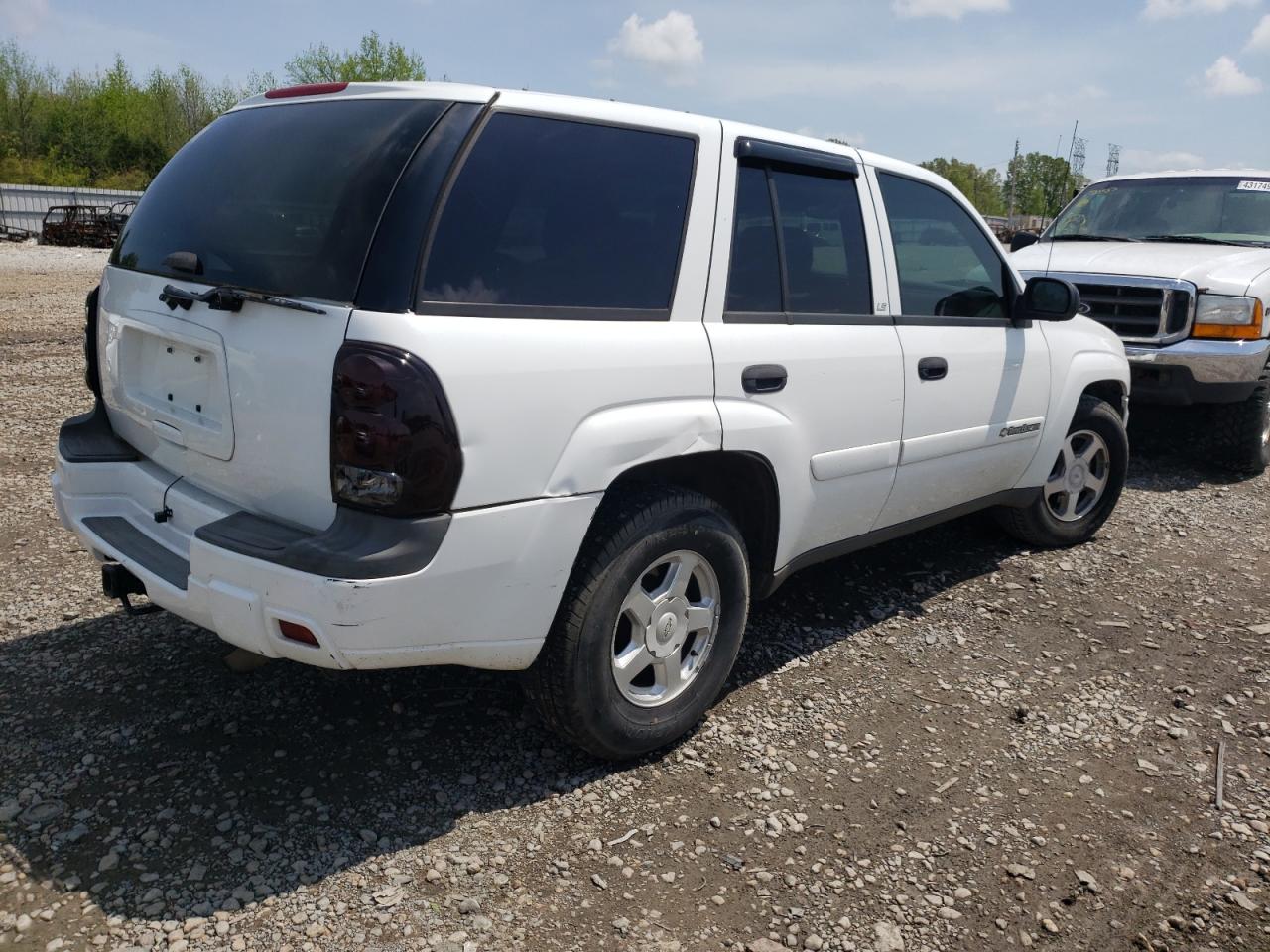 Photo 4 from auction – 2002 CHEVROLET TRAILBLAZE with VIN 1GNDS13SX22344769
