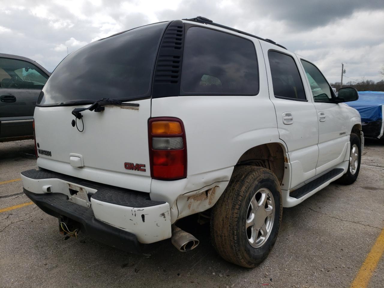 Photo 4 from auction – 2002 GMC DENALI with VIN 1GKEK63U22J160531