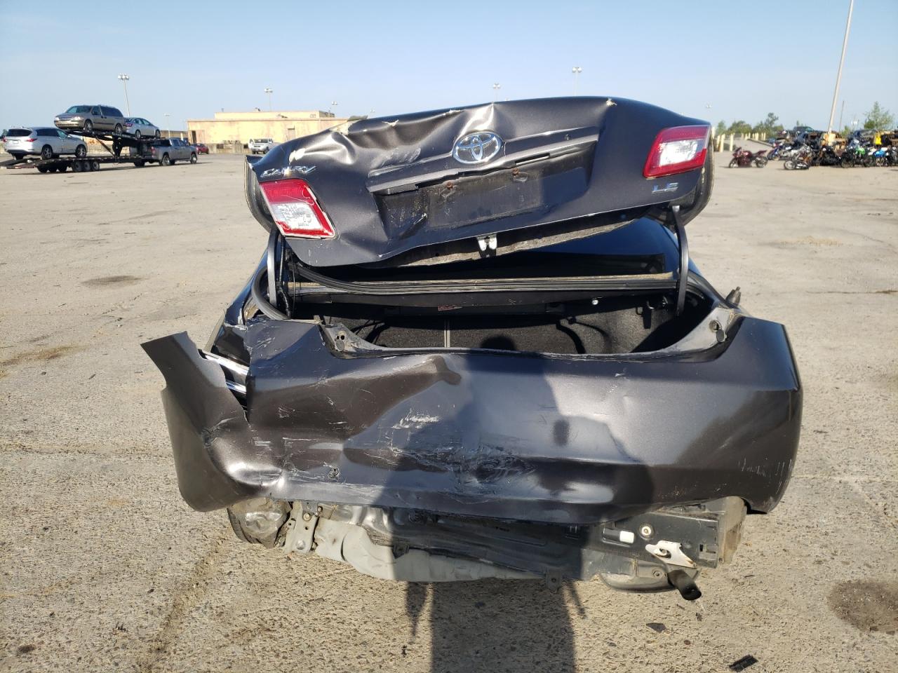 Photo 9 from auction – 2010 TOYOTA CAMRY LE with VIN 4T1BF3EK3AU578733