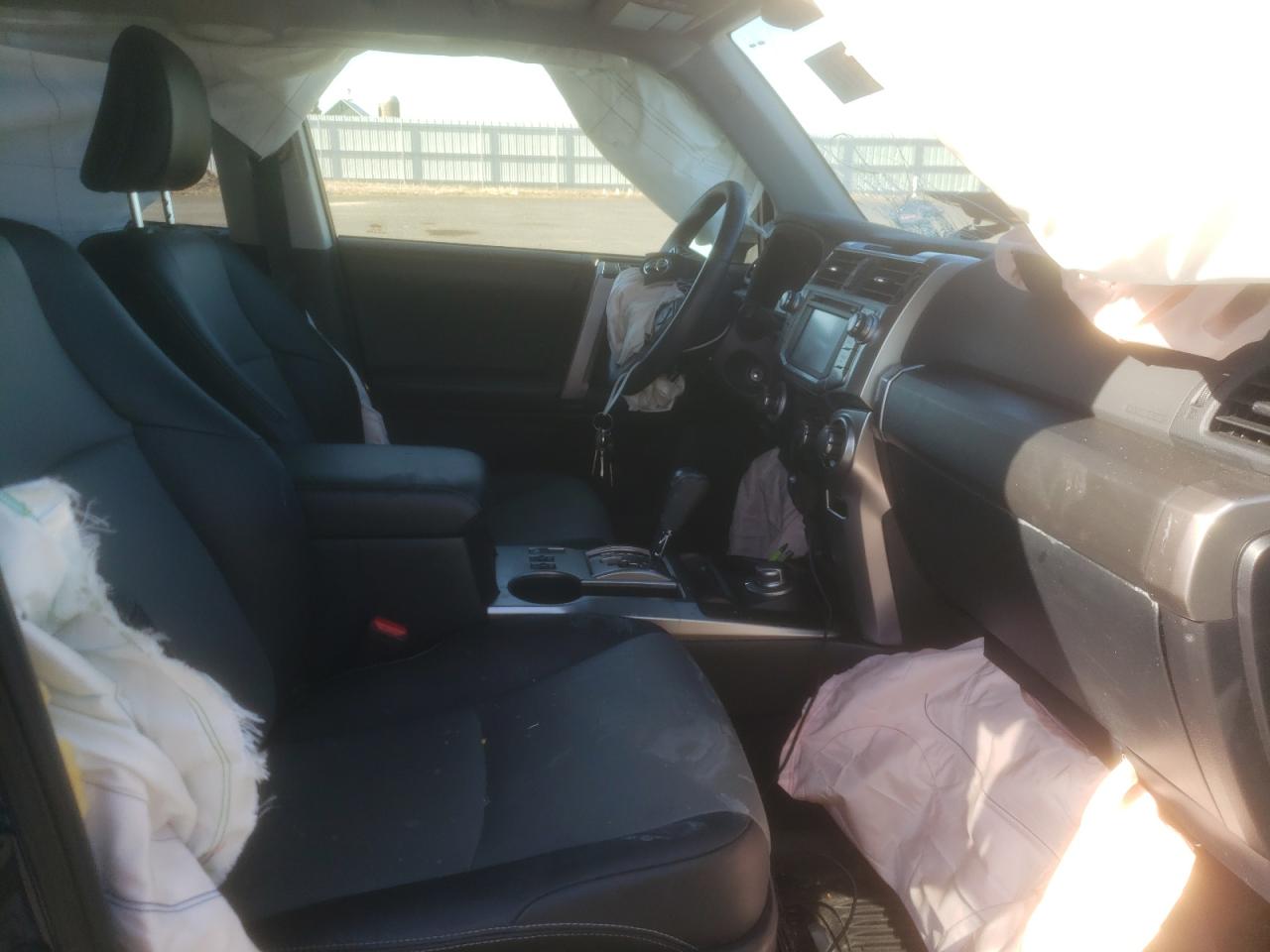 Photo 5 from auction – 2018 TOYOTA 4RUNNER SR with VIN JTEBU5JR6J5580488
