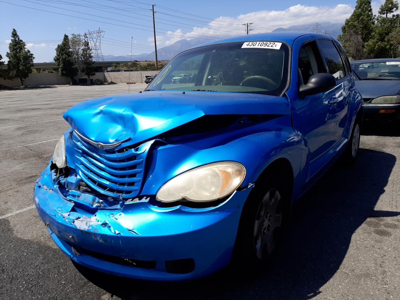 Photo 2 from auction – 2008 CHRYSLER PT CRUISER with VIN 3A8FY48B68T150914