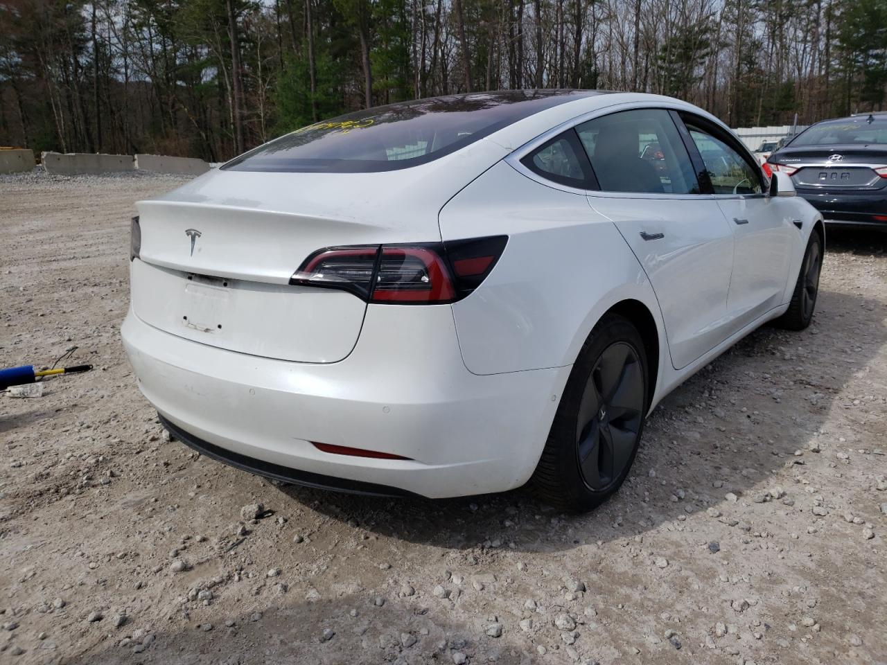 Photo 4 from auction – 2018 TESLA MODEL 3 with VIN 5YJ3E1EA6JF042214