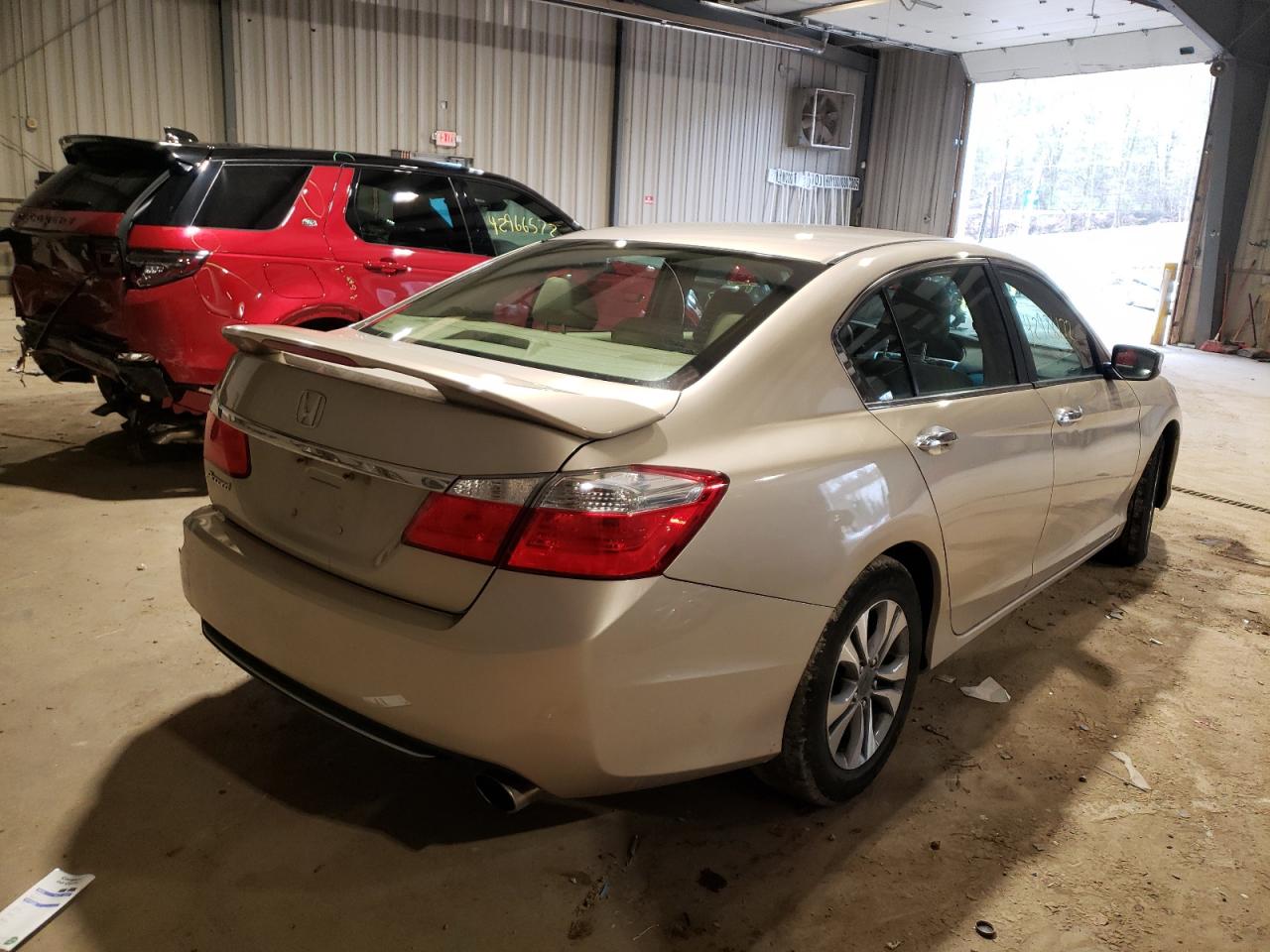 Photo 4 from auction – 2014 HONDA ACCORD LX with VIN 1HGCR2F34EA294084