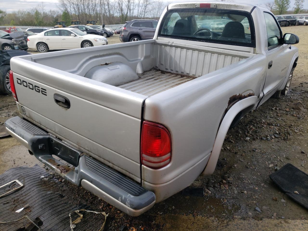 Photo 4 from auction – 2002 DODGE DAKOTA SPO with VIN 1B7FL36N32S507049