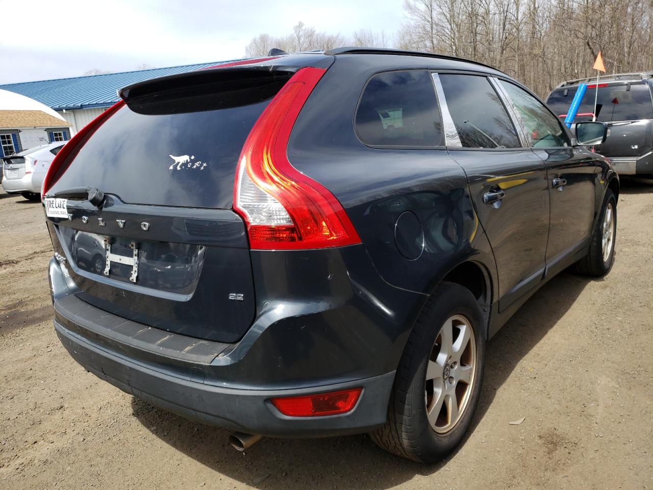 Photo 4 from auction – 2010 VOLVO XC60 with VIN YV4982DLXA2121430
