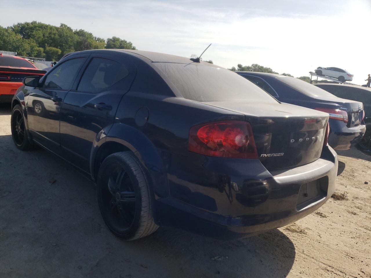 Photo 3 from auction – 2013 DODGE AVENGER SE with VIN 1C3CDZABXDN713300