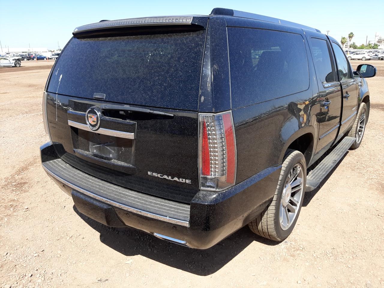 Photo 14 from auction – 2013 CADILLAC ESCALADE E with VIN 1GYS4JEF6DR112331