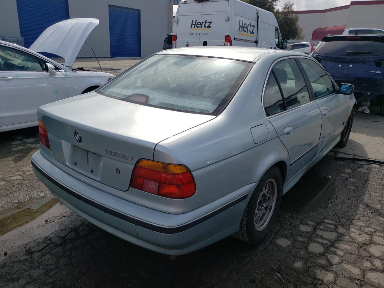 Photo 4 from auction – 1998 BMW 528 I AUTO with VIN WBADD6328WBW43325