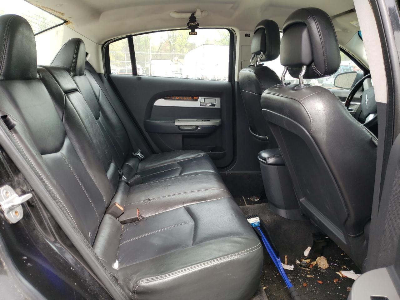 Photo 6 from auction – 2010 CHRYSLER SEBRING LI with VIN 1C3CC5FBXAN236707