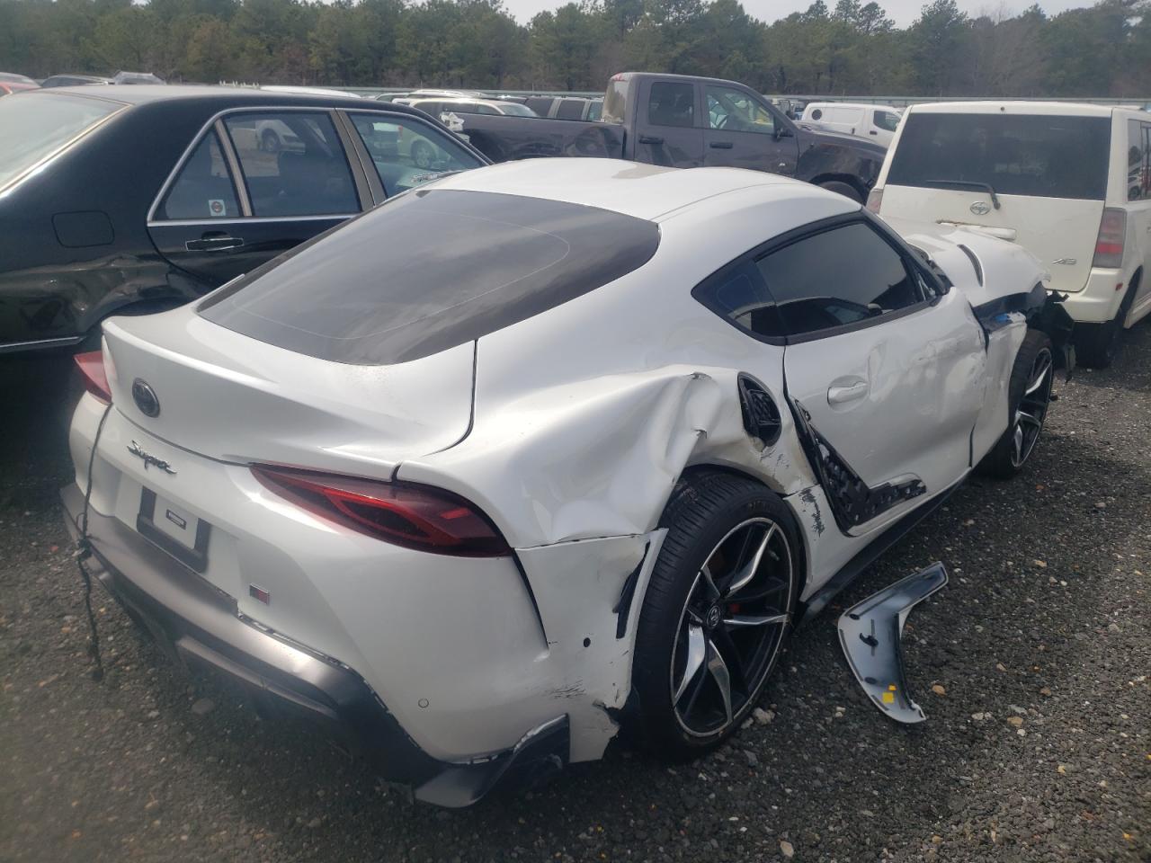 Photo 4 from auction – 2022 TOYOTA SUPRA BASE with VIN WZ1DB0C04NW048811