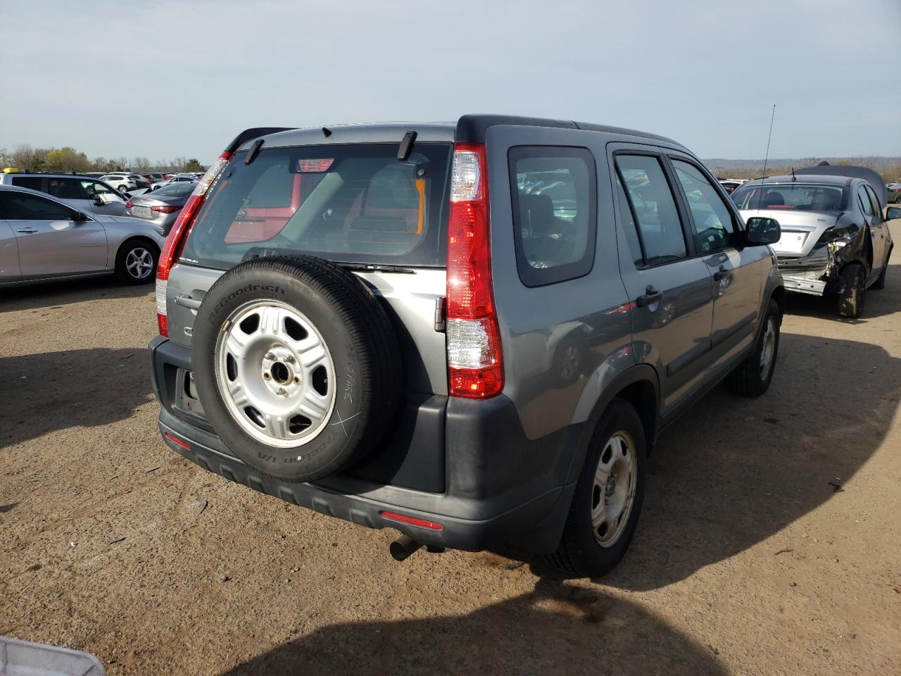 Photo 4 from auction – 2006 HONDA CR-V LX with VIN SHSRD78586U410021