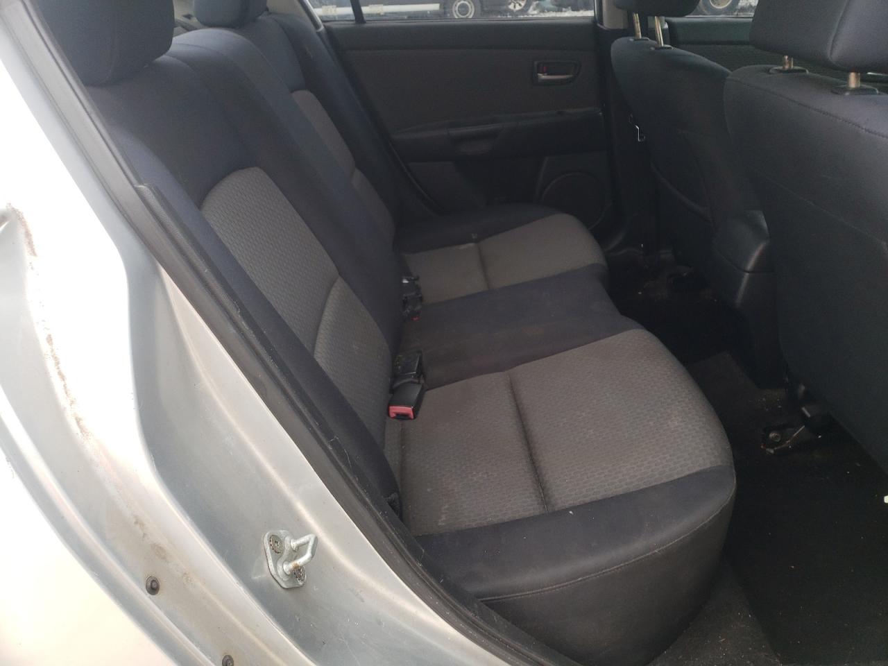 Photo 6 from auction – 2005 MAZDA MAZDA3I with VIN JM1BK32F651257123