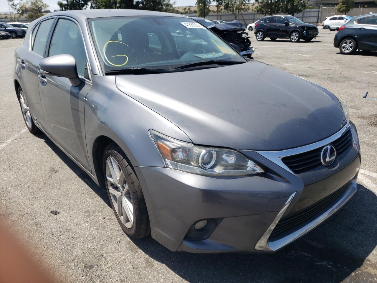 LEXUS CT 200 2017 with VIN JTHKD5BH6H2284679 - Photo from auction