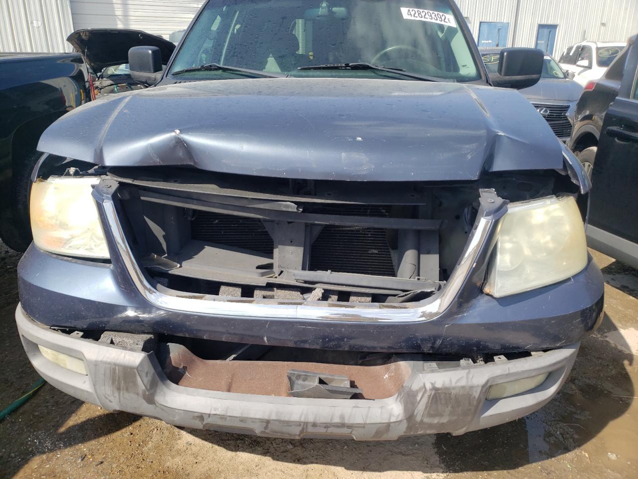 Photo 9 from auction – 2003 FORD EXPEDITION with VIN 1FMRU15W43LA27439