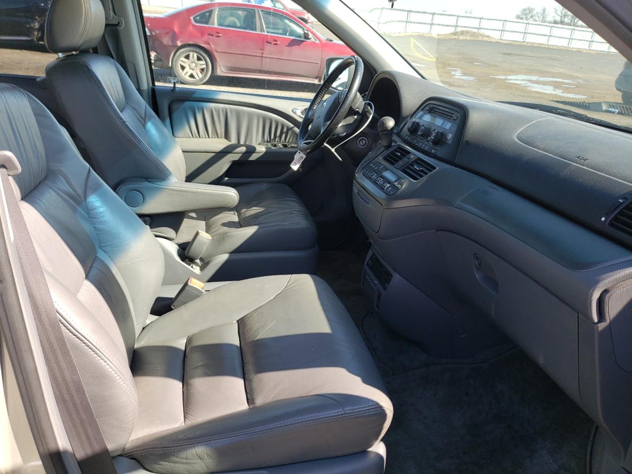 Photo 5 from auction – 2006 HONDA ODYSSEY EX with VIN 5FNRL387X6B034622
