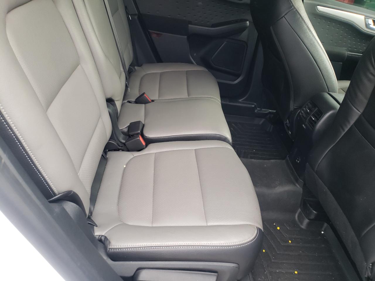 Photo 6 from auction – 2020 FORD ESCAPE SE with VIN 1FMCU0G68LUB47090